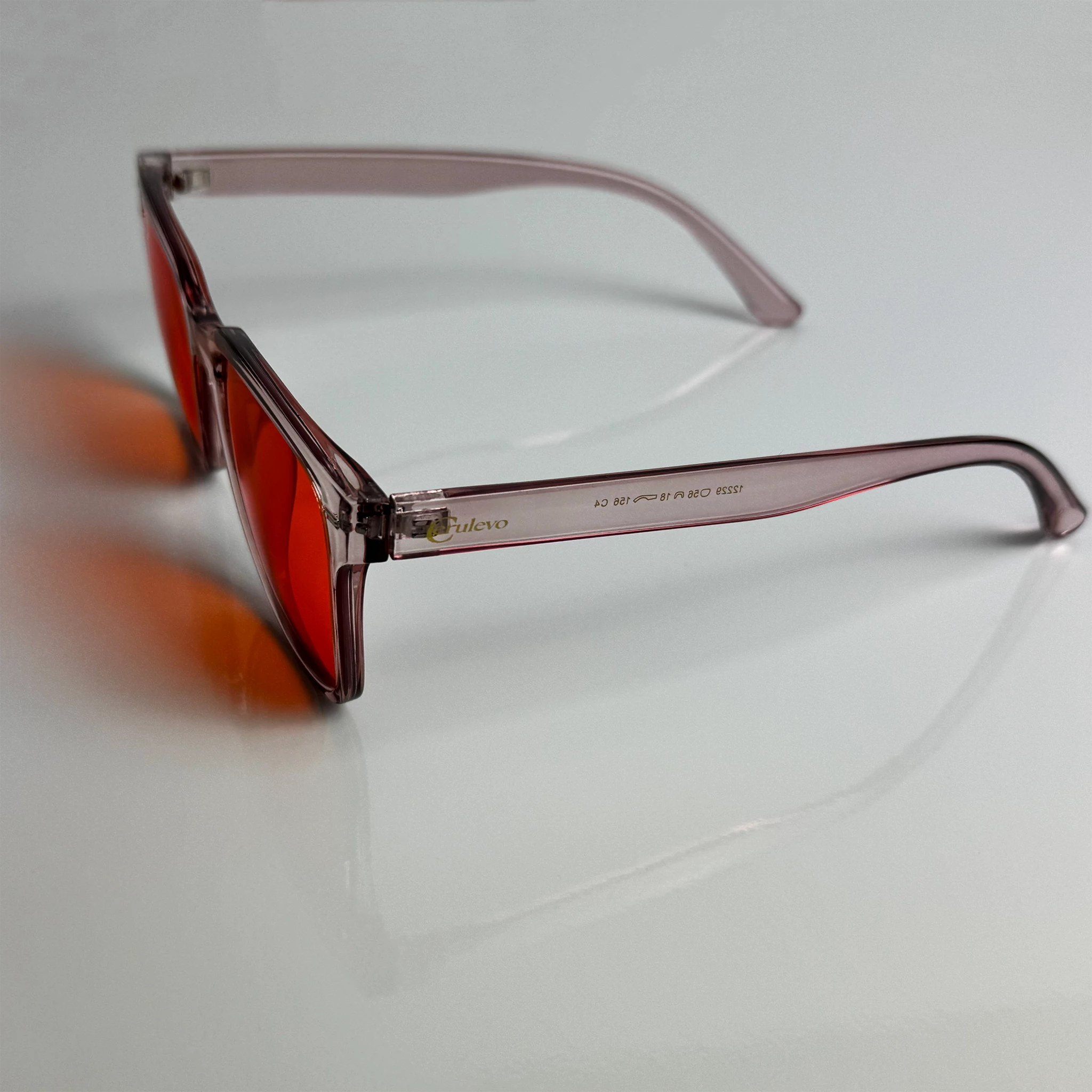 Blaulichtfilterbrille Cerulevo Modell Seruce rose mit orangenen Gläsern linke Seite