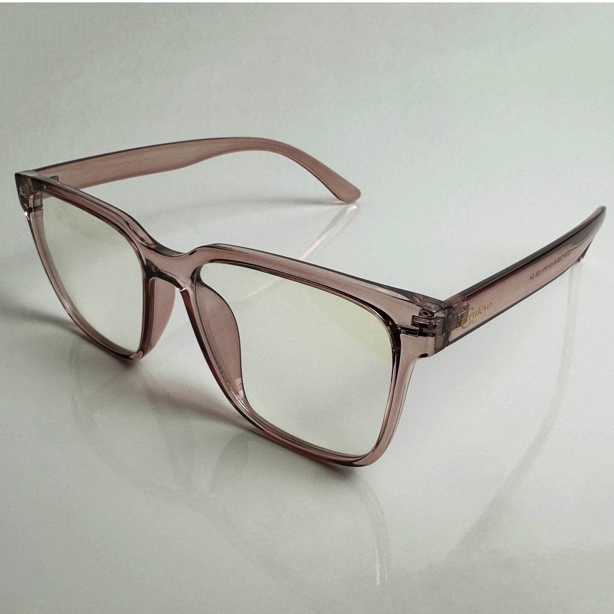 Blaulichtfilterbrille Cerulevo Modell Seruce rose mit transparenten Gläsern vorne Winkel