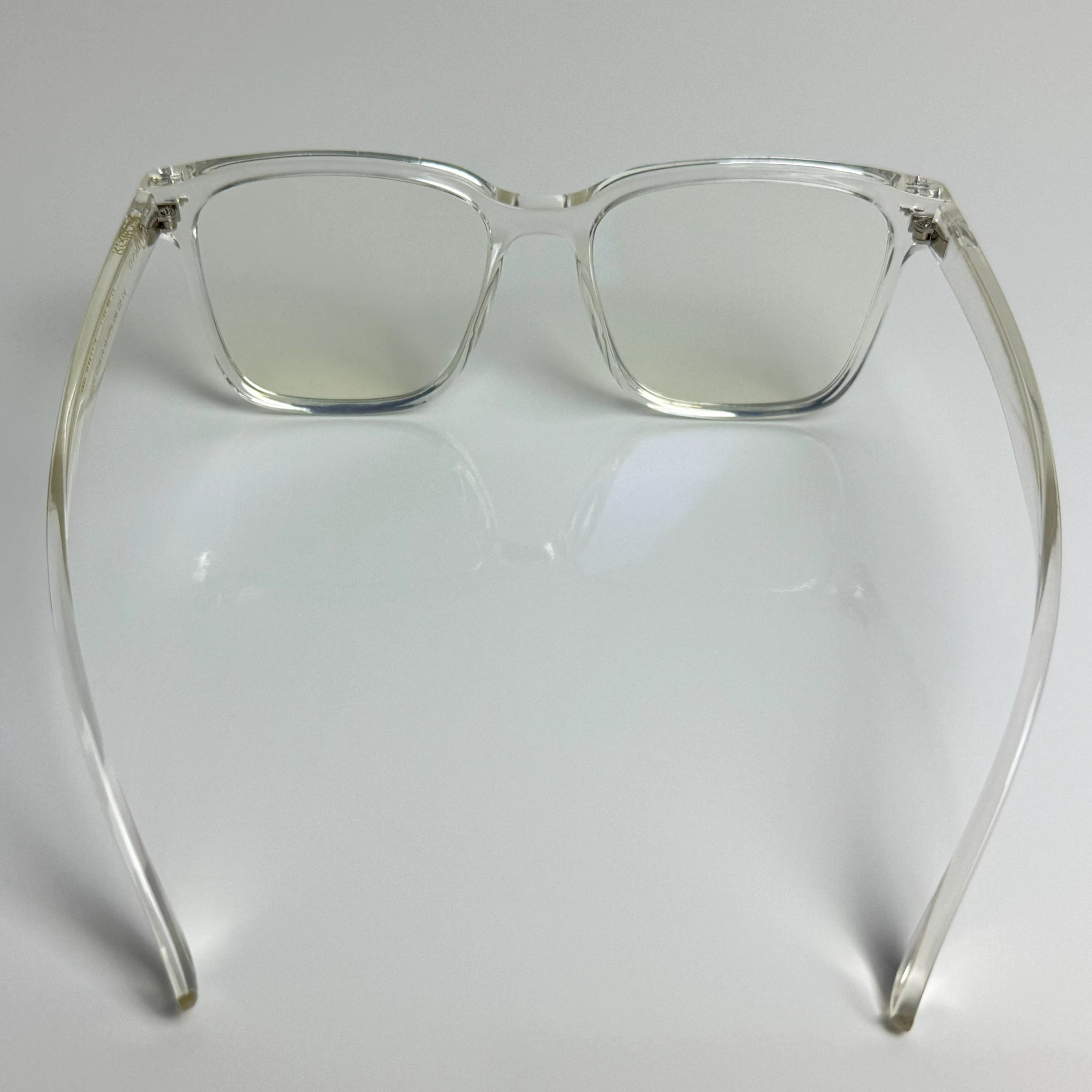 Blaulichtfilterbrille Cerulevo Modell Seruce transparent mit transparenten Gläsern hinten